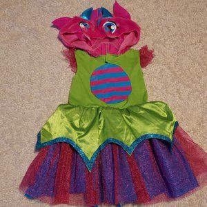 Girls costume Size 3/4